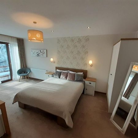 Lanobila Hotel Sinaia Kültér fotó