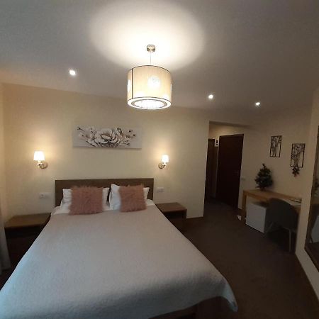 Lanobila Hotel Sinaia Kültér fotó