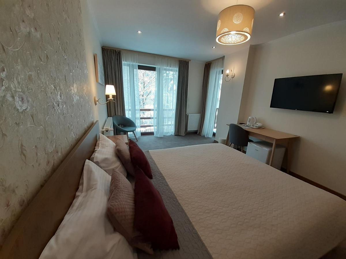 Lanobila Hotel Sinaia Kültér fotó