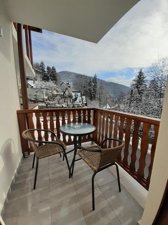 Lanobila Hotel Sinaia Kültér fotó