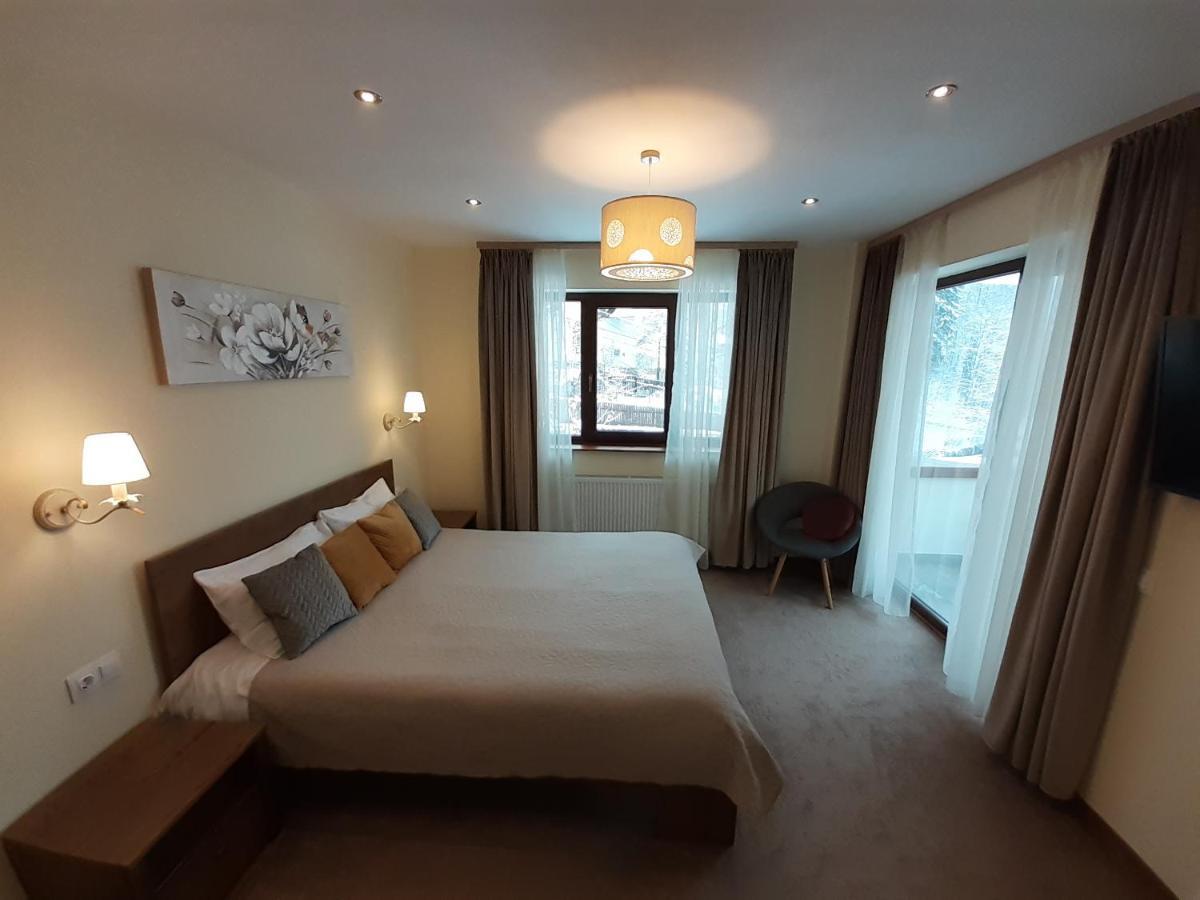 Lanobila Hotel Sinaia Kültér fotó