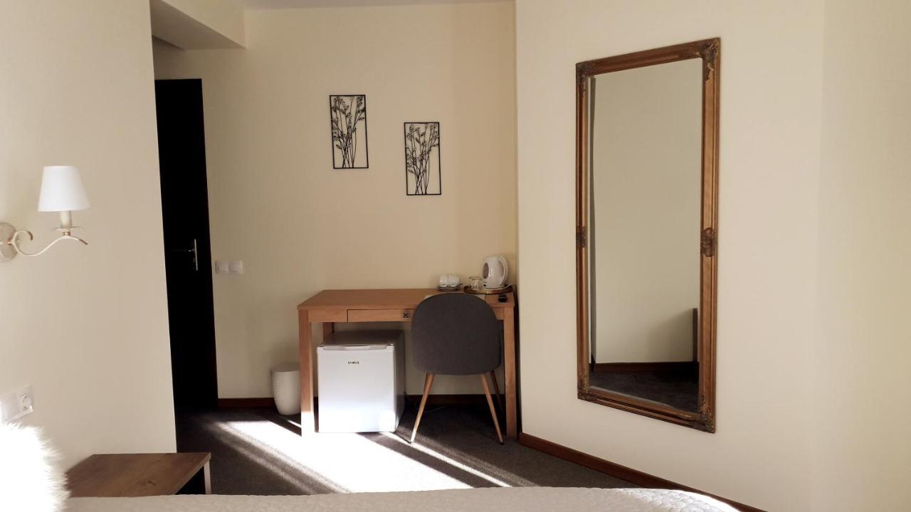 Lanobila Hotel Sinaia Kültér fotó