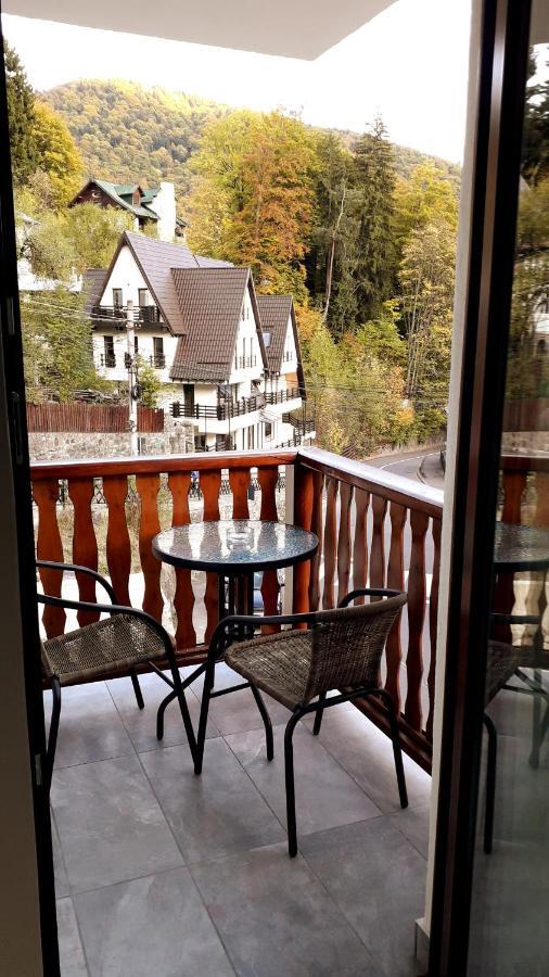 Lanobila Hotel Sinaia Kültér fotó