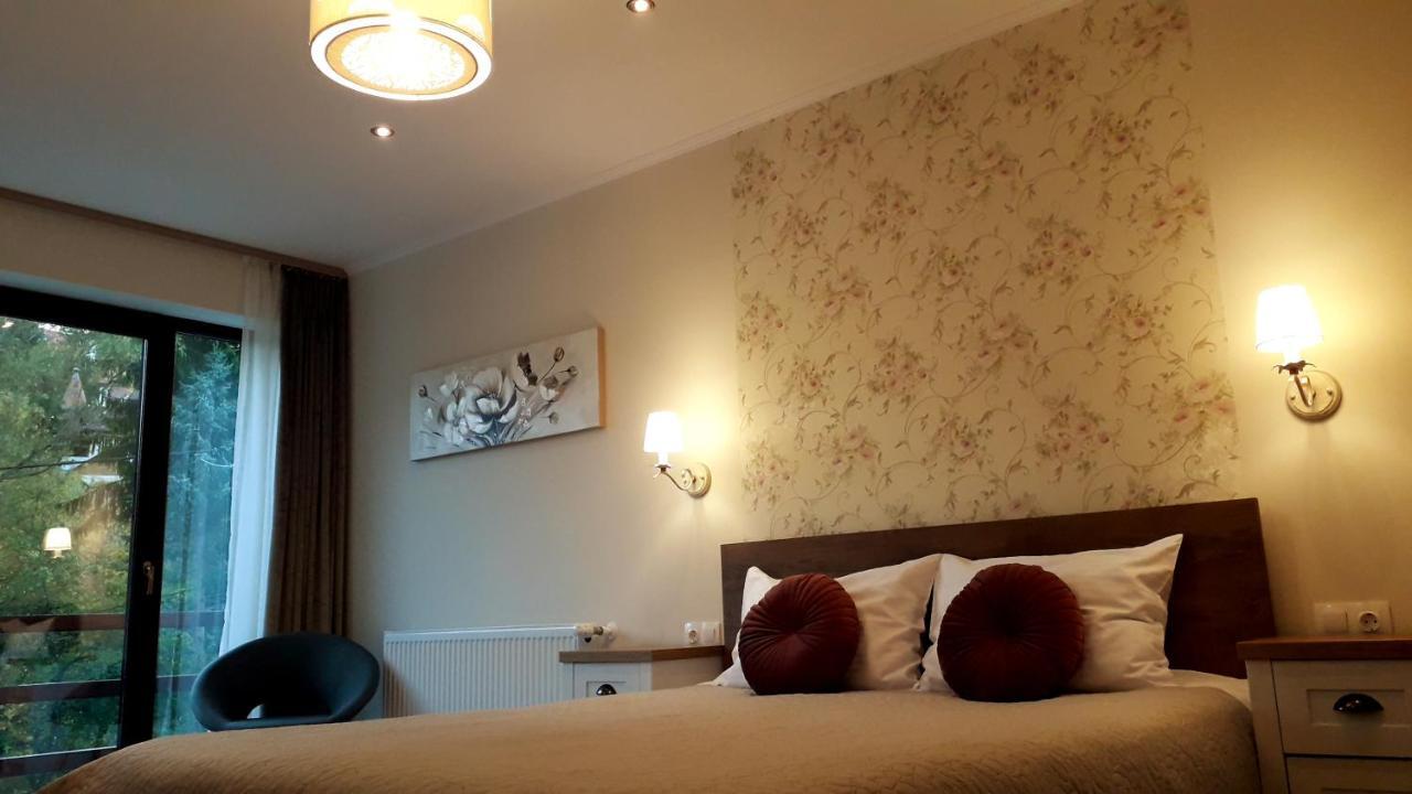 Lanobila Hotel Sinaia Kültér fotó